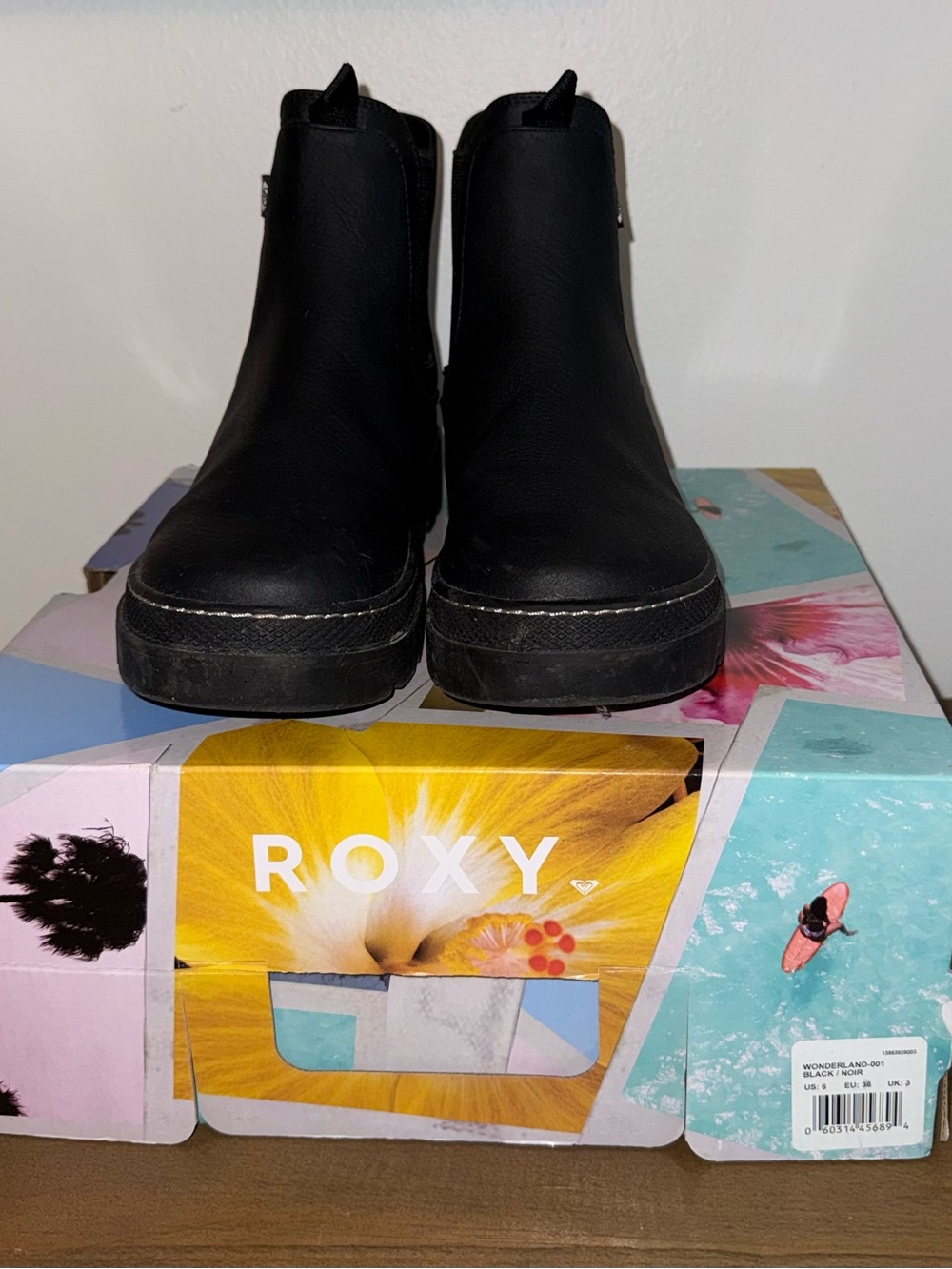 Roxy Black Slip-On Platform Chelsea Ankle Boots